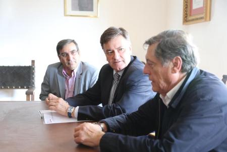 Imagen La Diputación colabora en la pavimentación y el cambio de alumbrado en Samboal y Narros de Cuéllar
